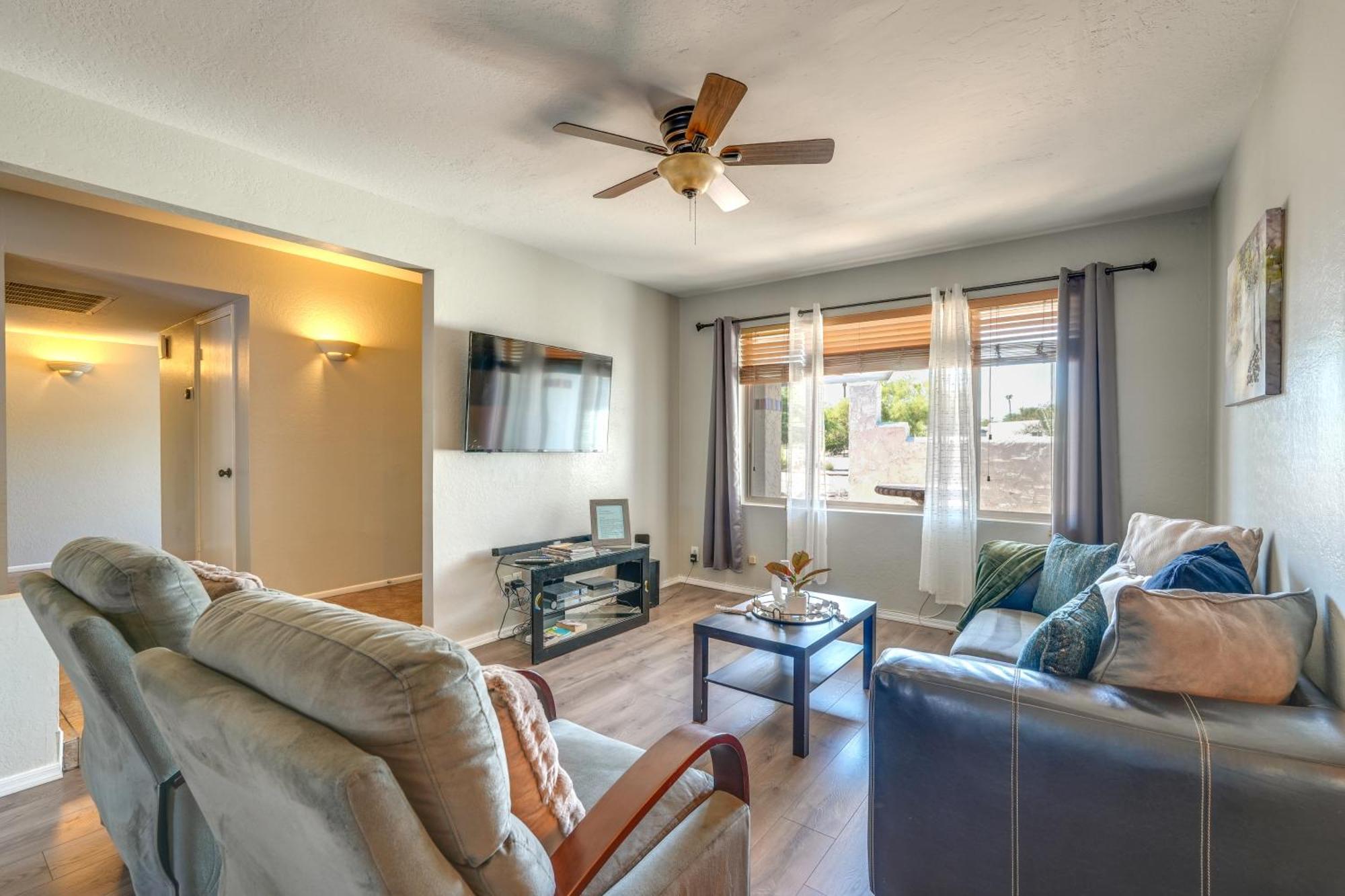 Phoenix Home With Pool About 10 Mi To Camelback Mtn ภายนอก รูปภาพ