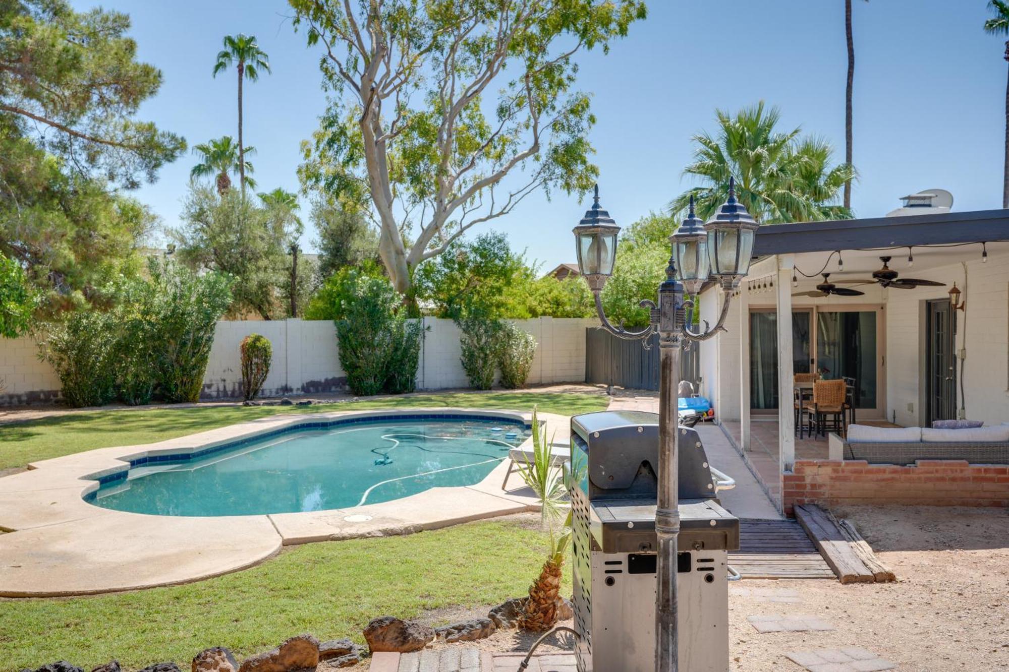Phoenix Home With Pool About 10 Mi To Camelback Mtn ภายนอก รูปภาพ